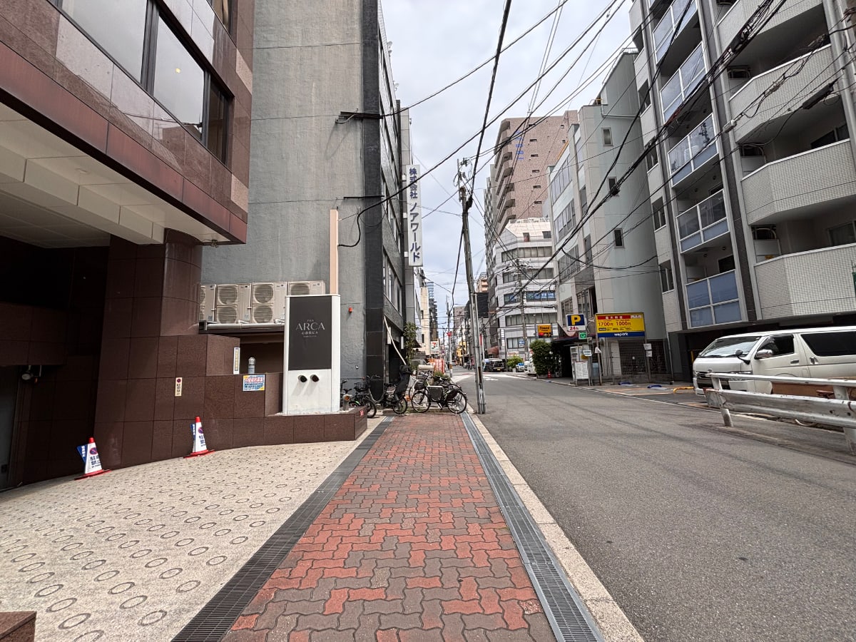 v20260526150858/fresh/building/J00100633227_2