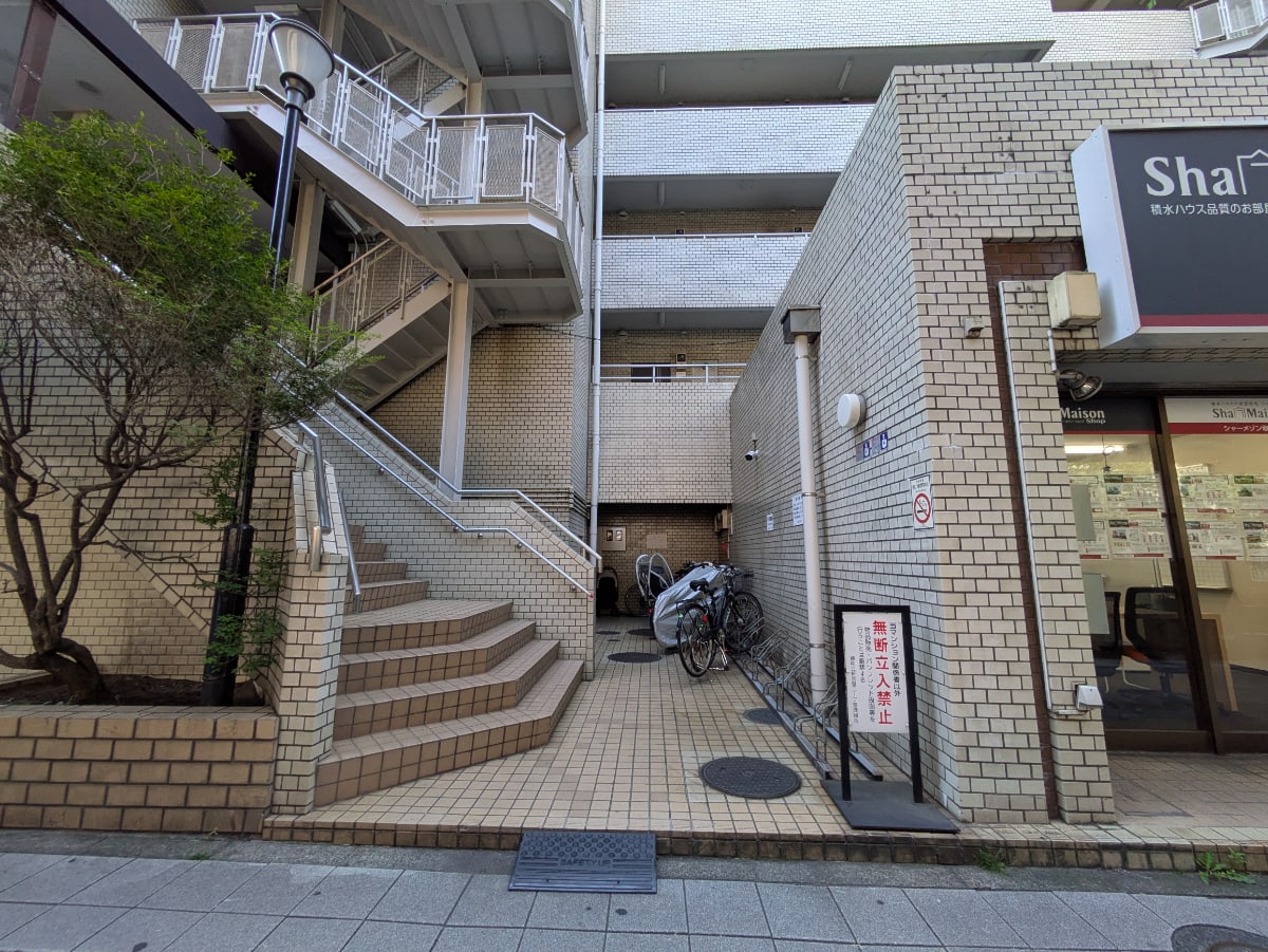 v20260527151126/fresh/building/J00100358770_3