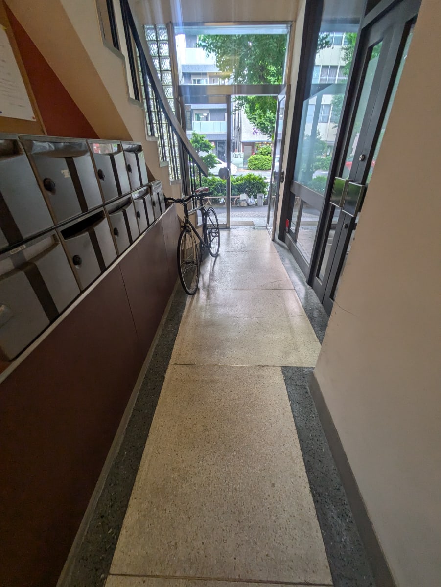 v20260528150859/fresh/building/J00100396232_9