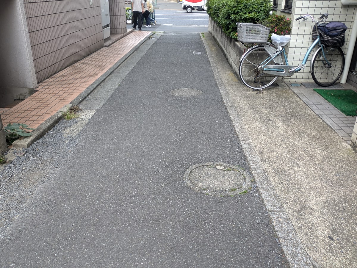 v20260528150859/fresh/building/J00100469747_10