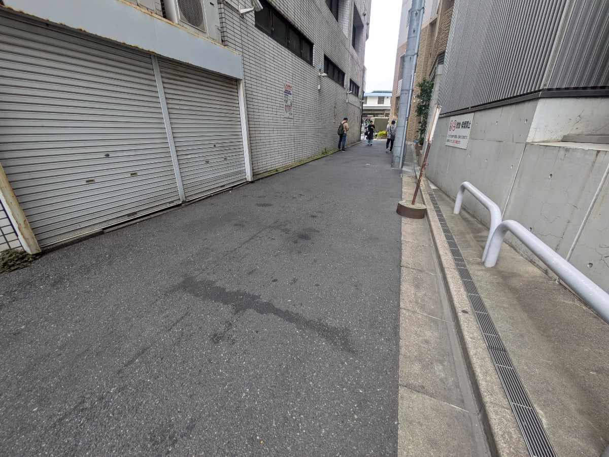 v20260606150637/fresh/building/J00100421307_13
