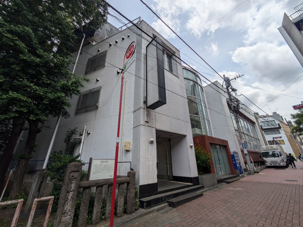 v20260606150637/fresh/building/J00100481406_5