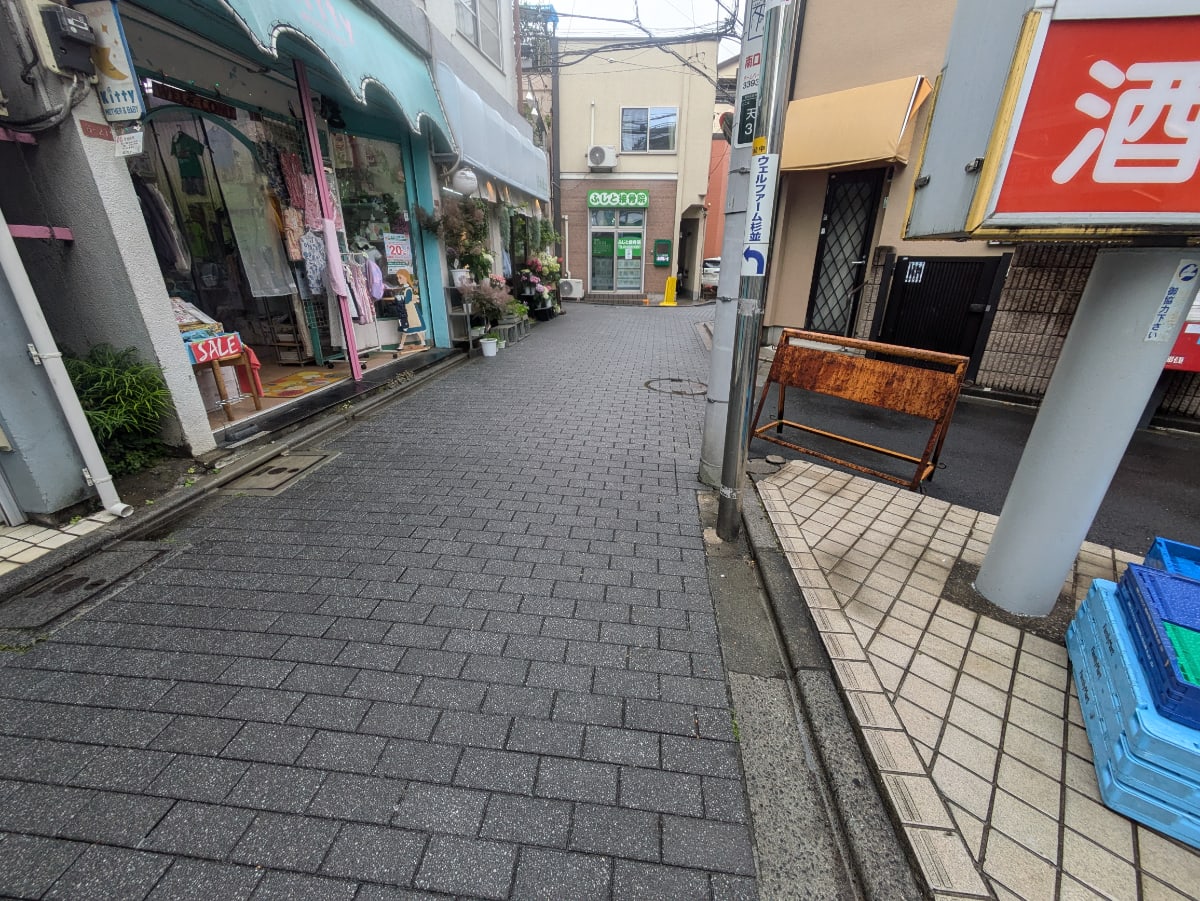v20260607150736/fresh/building/J00100419811_12