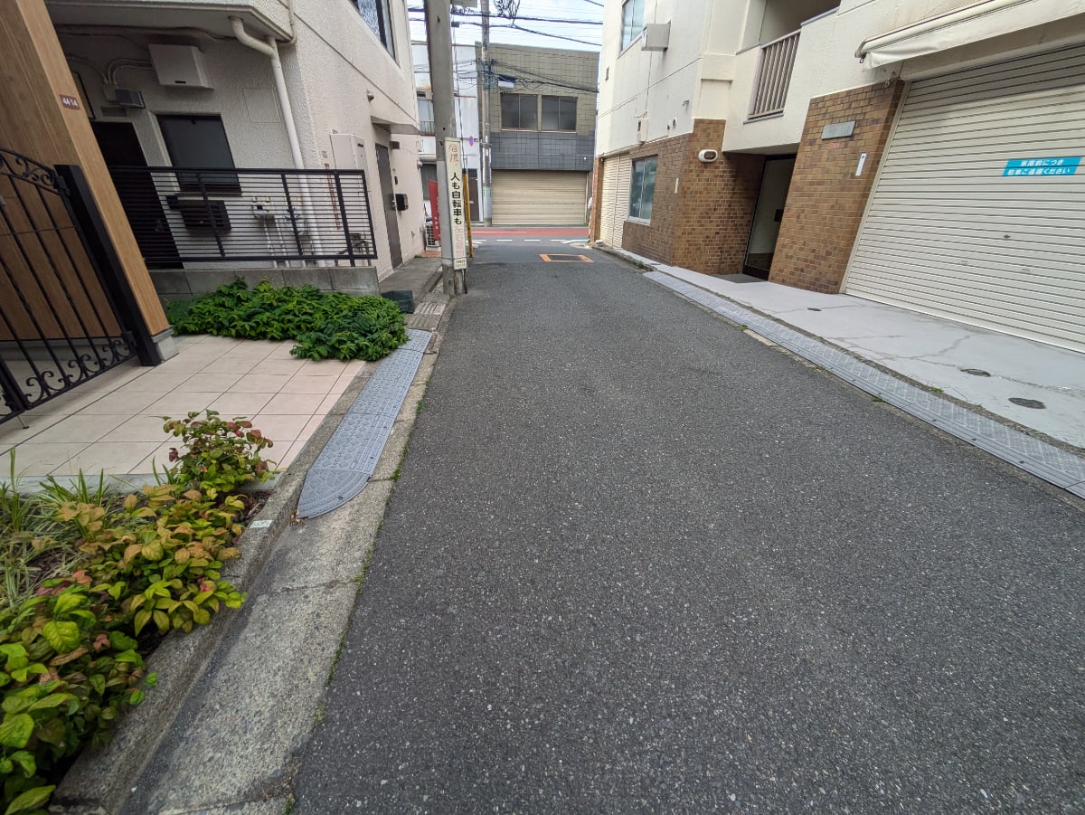 v20260608151004/fresh/building/J00100412390_2