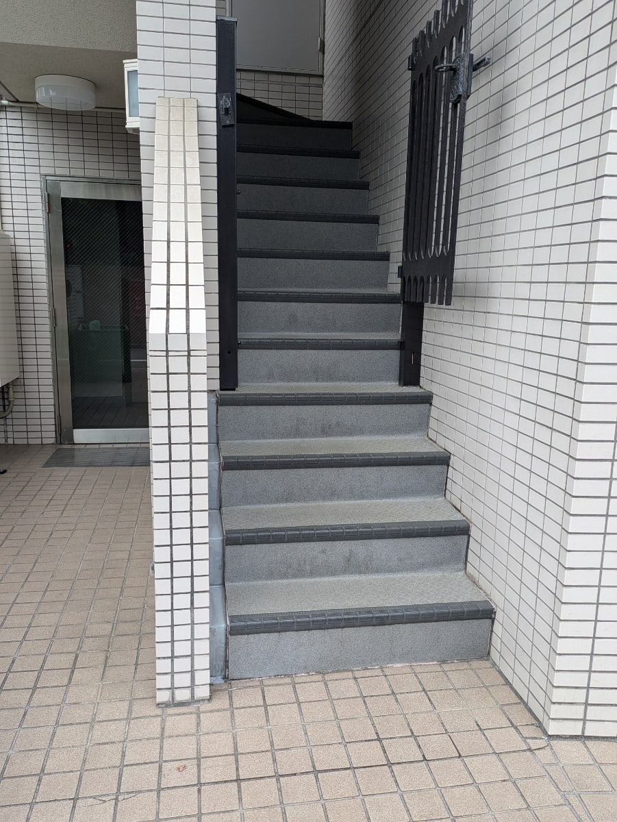 v20260608151004/fresh/building/J00100412406_8