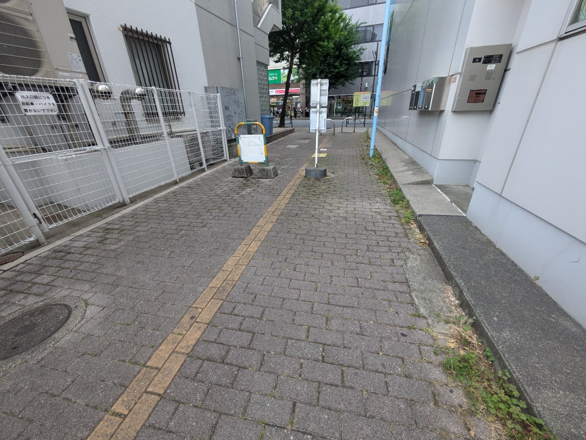 v20260608151004/fresh/building/J00100412764_12