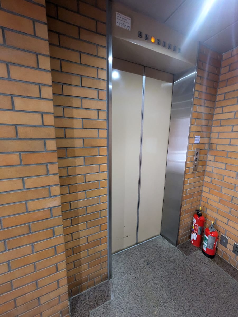 v20260610150910/fresh/building/J00100384847_4