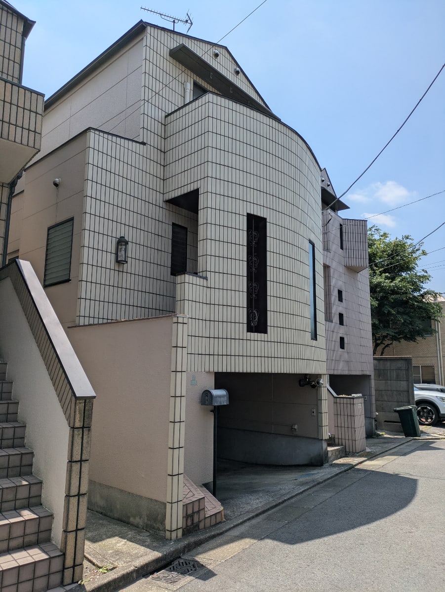 v20260613150736/fresh/building/J00100368744_5