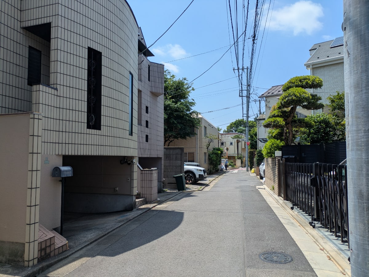 v20260613150736/fresh/building/J00100368744_9