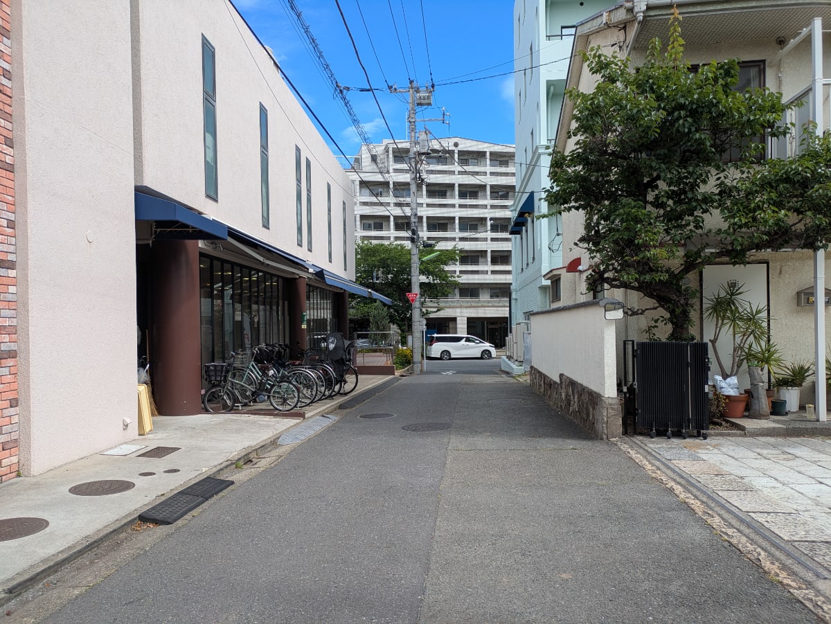 v20260613150736/fresh/building/J00100412127_8