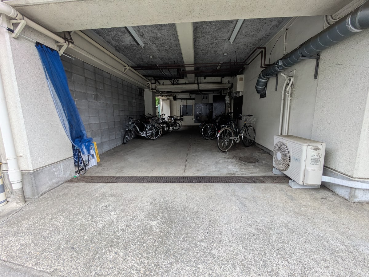 v20260613150736/fresh/building/J00100632613_9