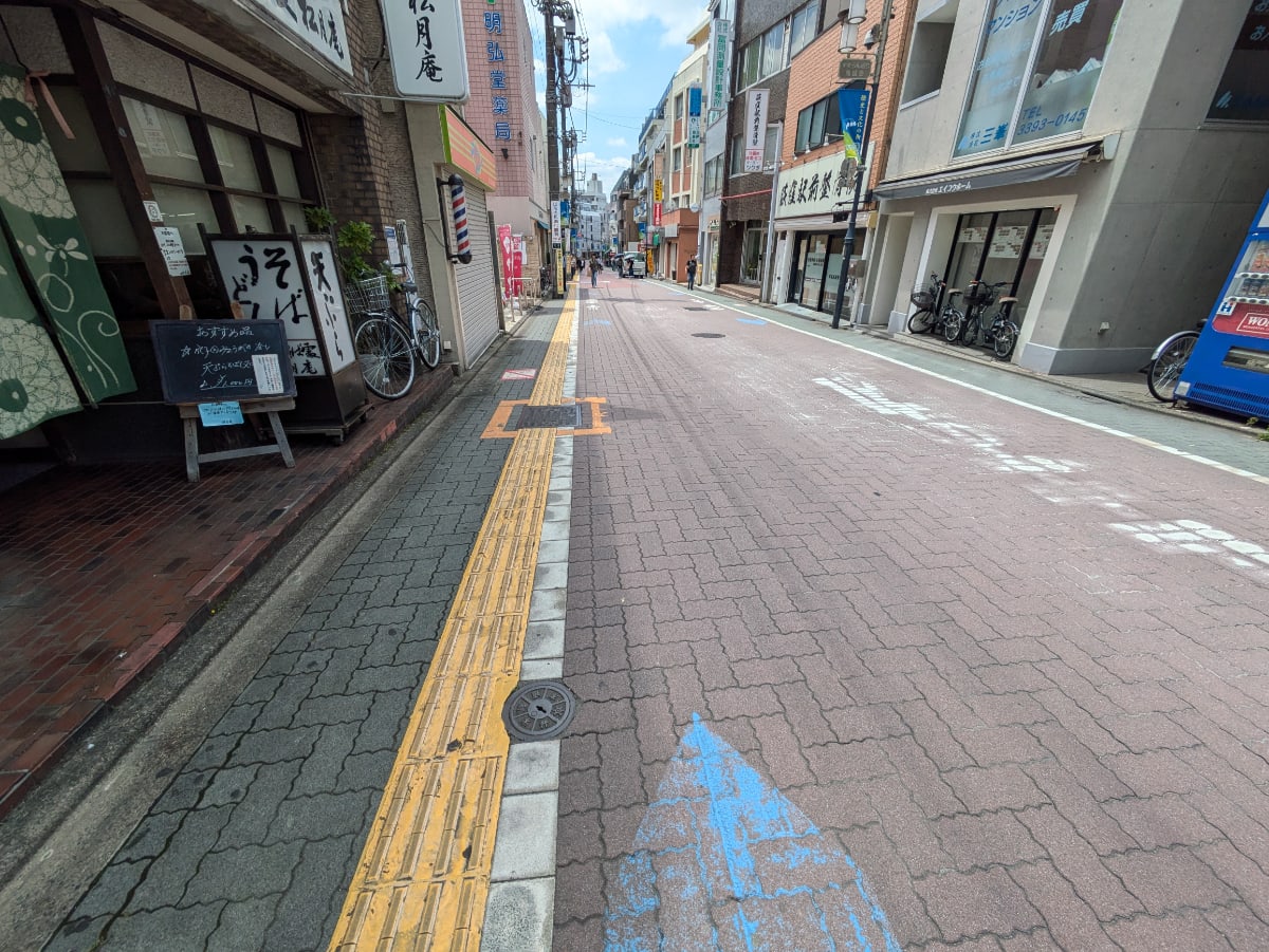 v20260616151800/fresh/building/J00100357880_2
