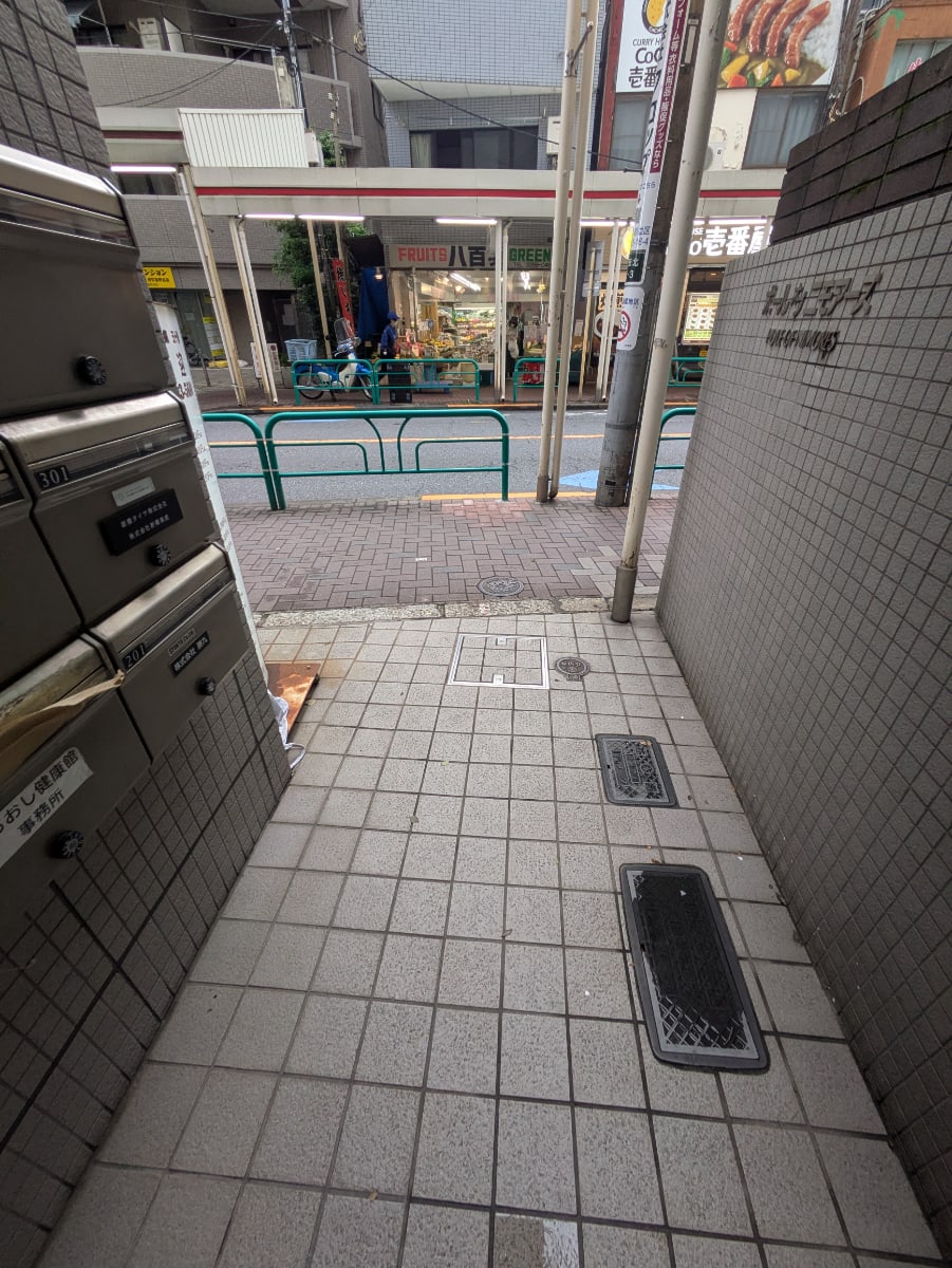 v20260617151459/fresh/building/J00100409208_14