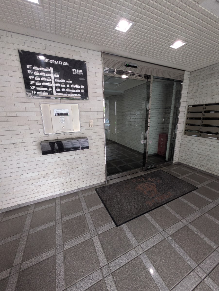 v20260617151459/fresh/building/J00100409945_9