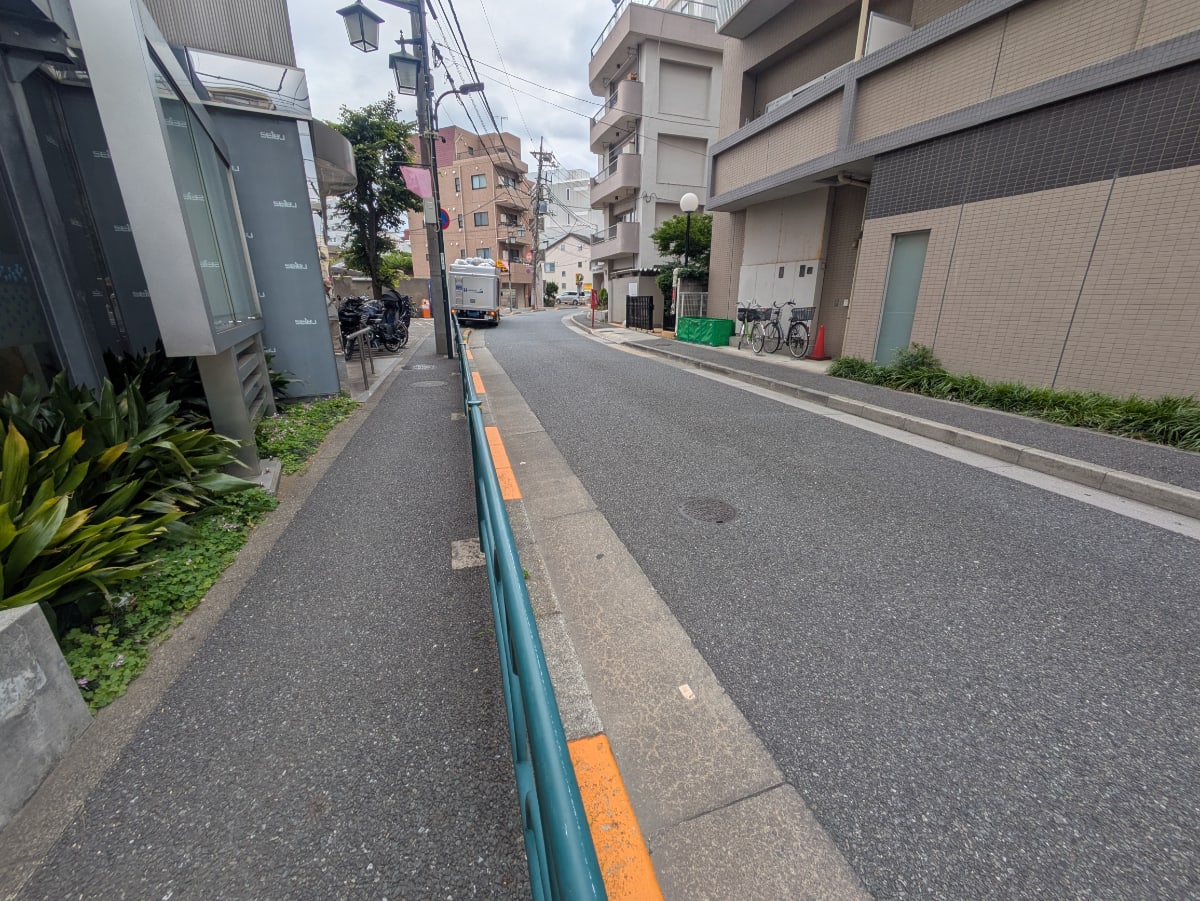 v20260620150633/fresh/building/J00100370417_13