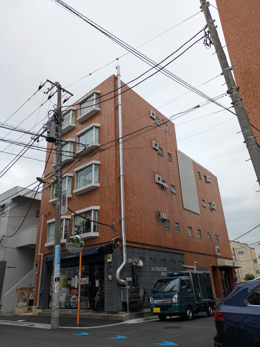 v20260621150636/fresh/building/J00100358723_8