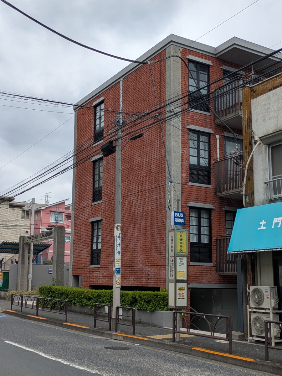 v20260621150636/fresh/building/J00100361201_17