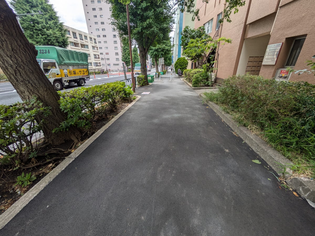 v20260623151000/fresh/building/J00100406073_2