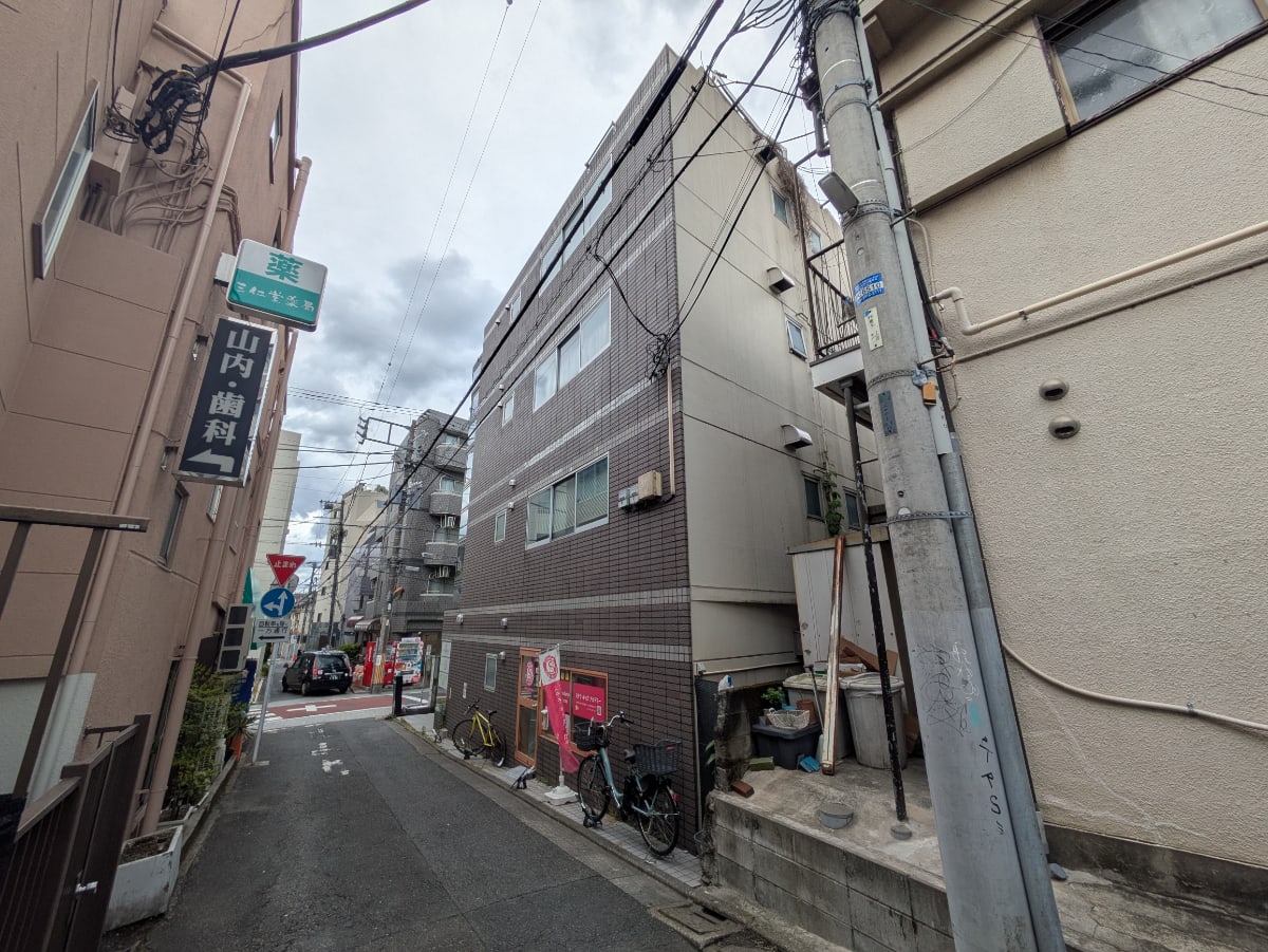 v20260623151000/fresh/building/J00100406101_6
