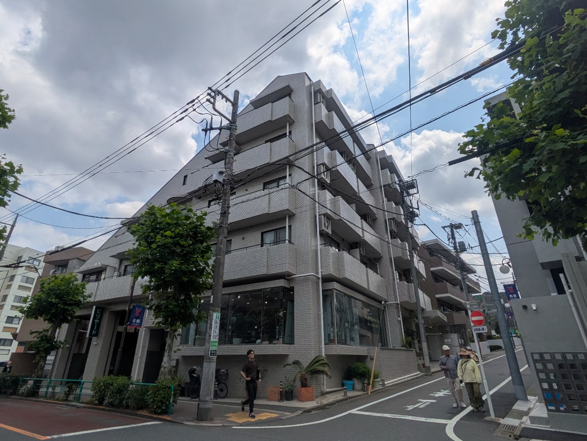 v20260623151000/fresh/building/J00100409947_1