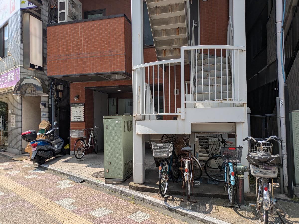 v20260624150904/fresh/building/J00100358868_9