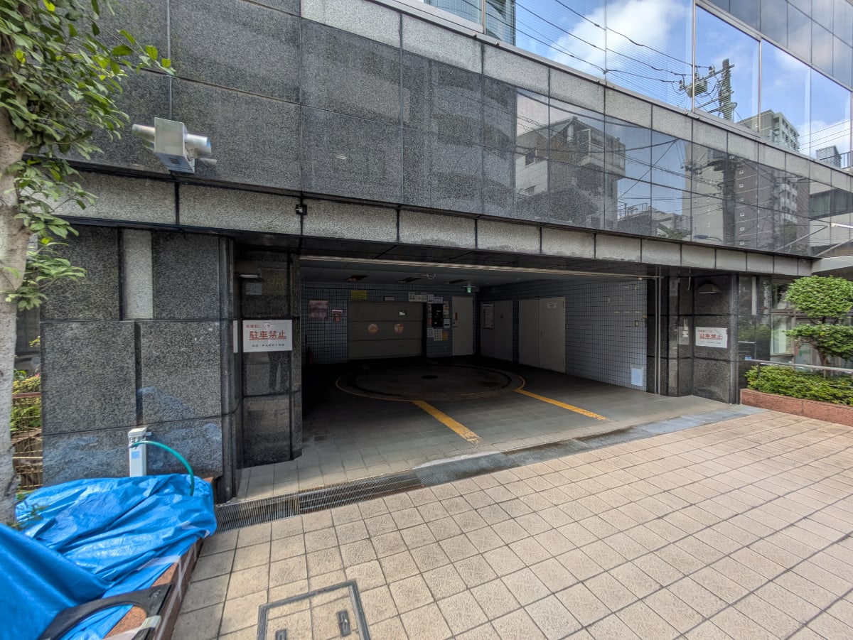 v20260624150904/fresh/building/J00100389889_9