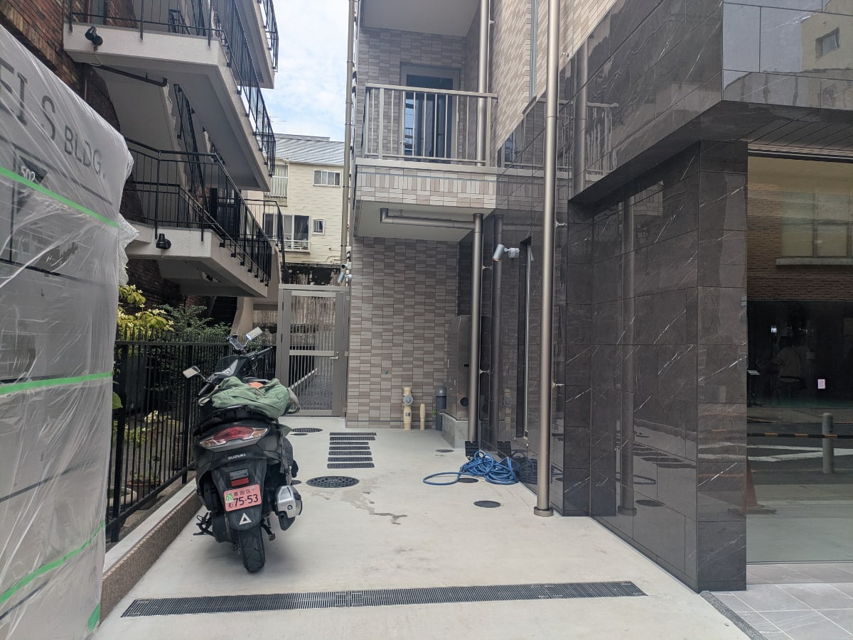 v20260624150904/fresh/building/J00100633671_10