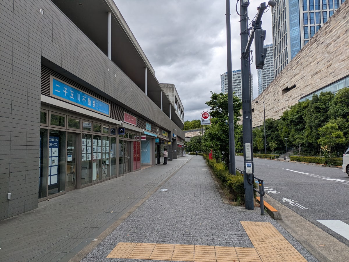v20260624150904/fresh/building/J00100634172_25