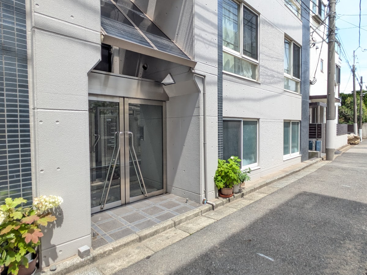 v20260625150747/fresh/building/J00100407909_11