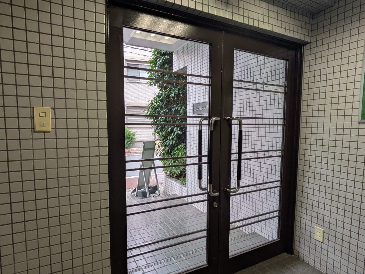 v20260625150747/fresh/building/J00100427256_9