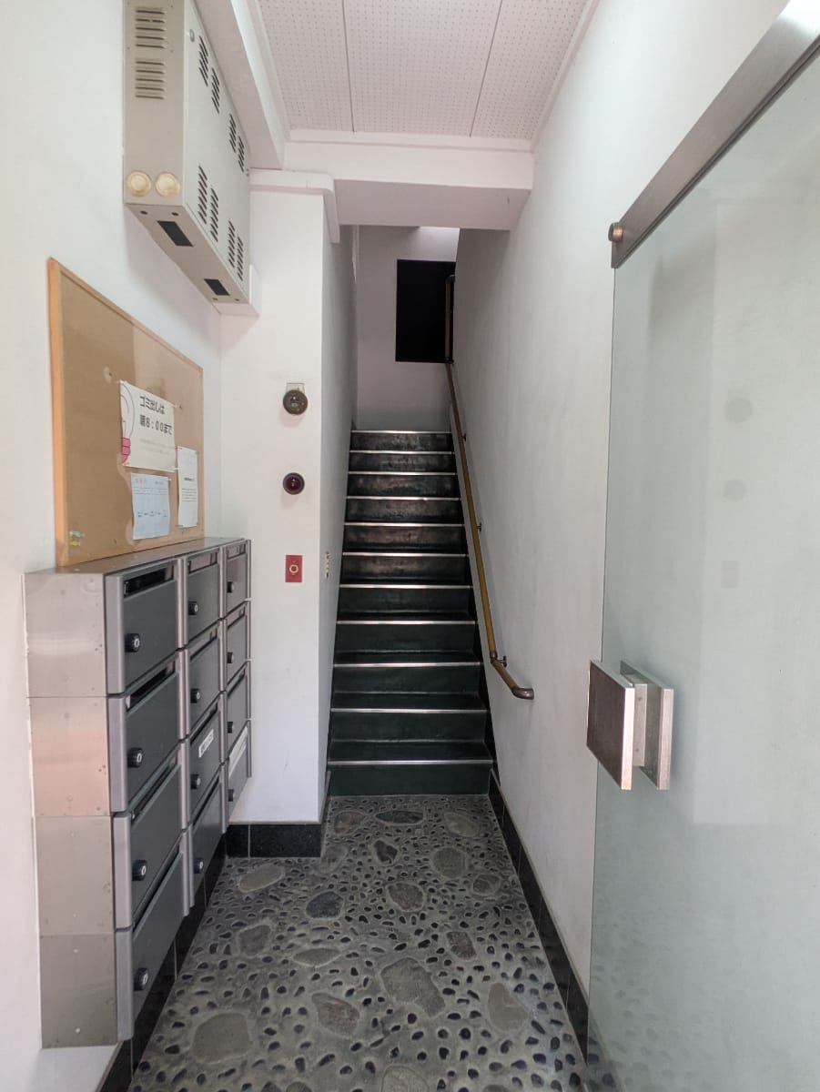 v20260625150747/fresh/building/J00100468976_4