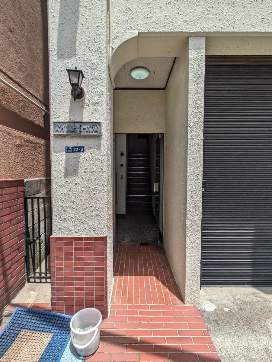 v20260625150747/fresh/building/J00100468976_9