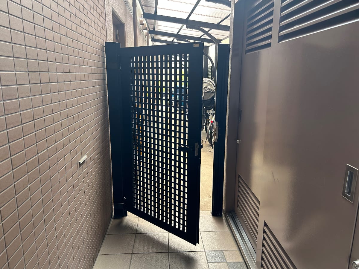 v20260627150649/fresh/building/J00100395091_12