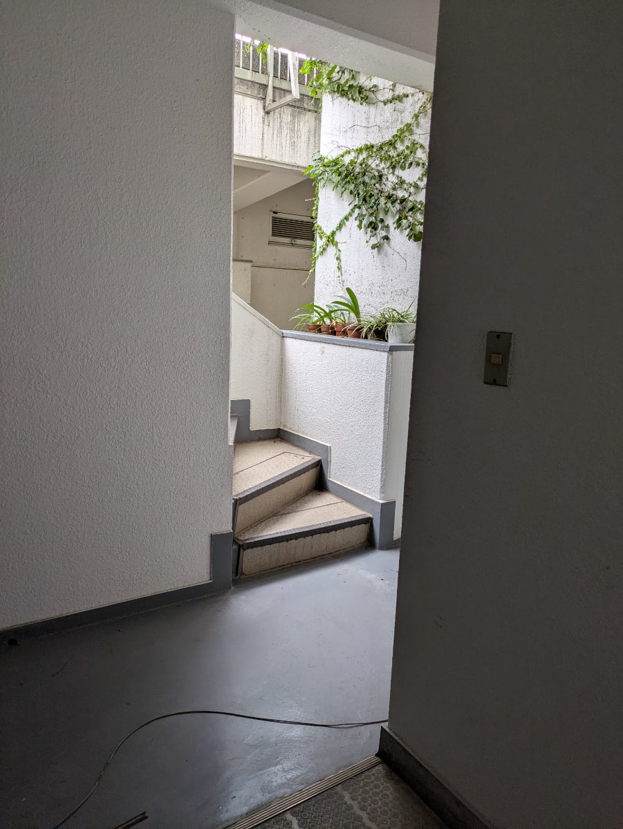 v20260627150649/fresh/building/J00100410977_9