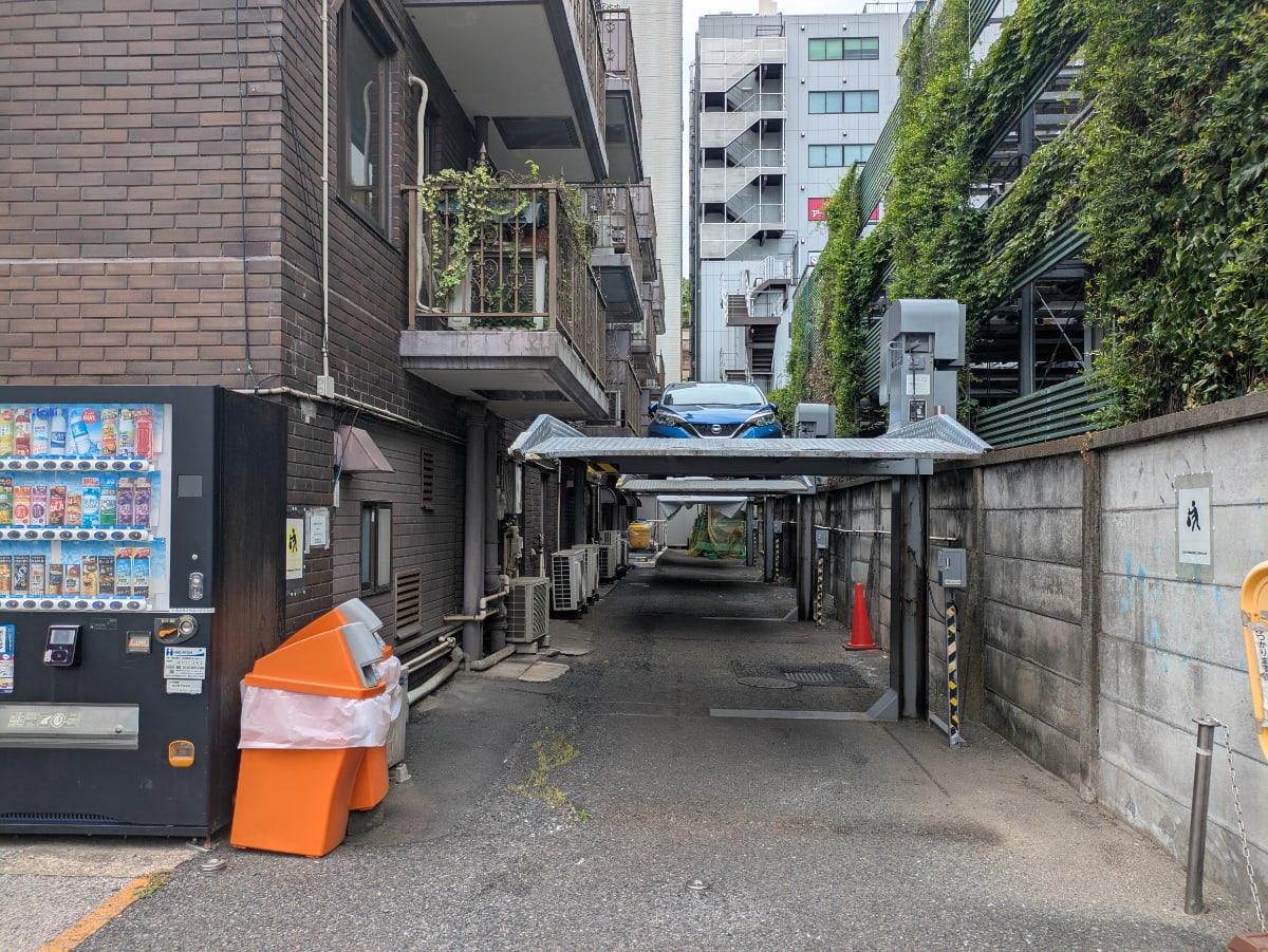 v20260627150649/fresh/building/J00100412642_13