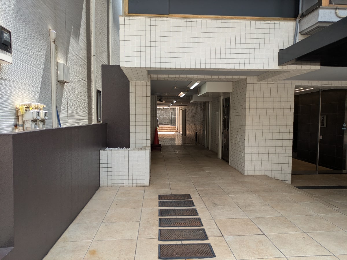 v20260701150807/fresh/building/J00100366730_15