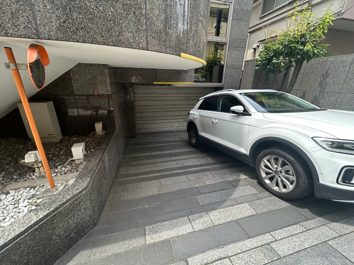 v20260703150756/fresh/building/J00100406301_11