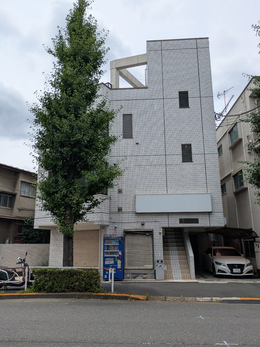 v20260704150638/fresh/building/J00100359888_5