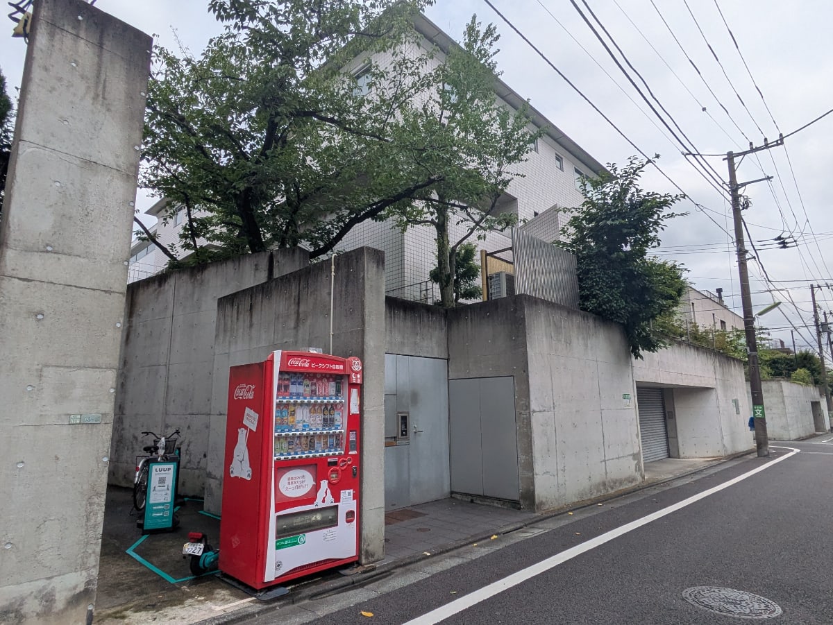 v20260706150910/fresh/building/J00100418674_10