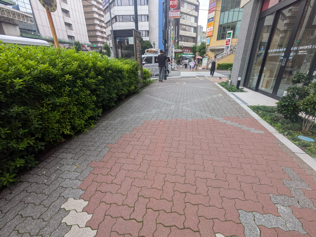 v20260709150810/fresh/building/J00100608410_9