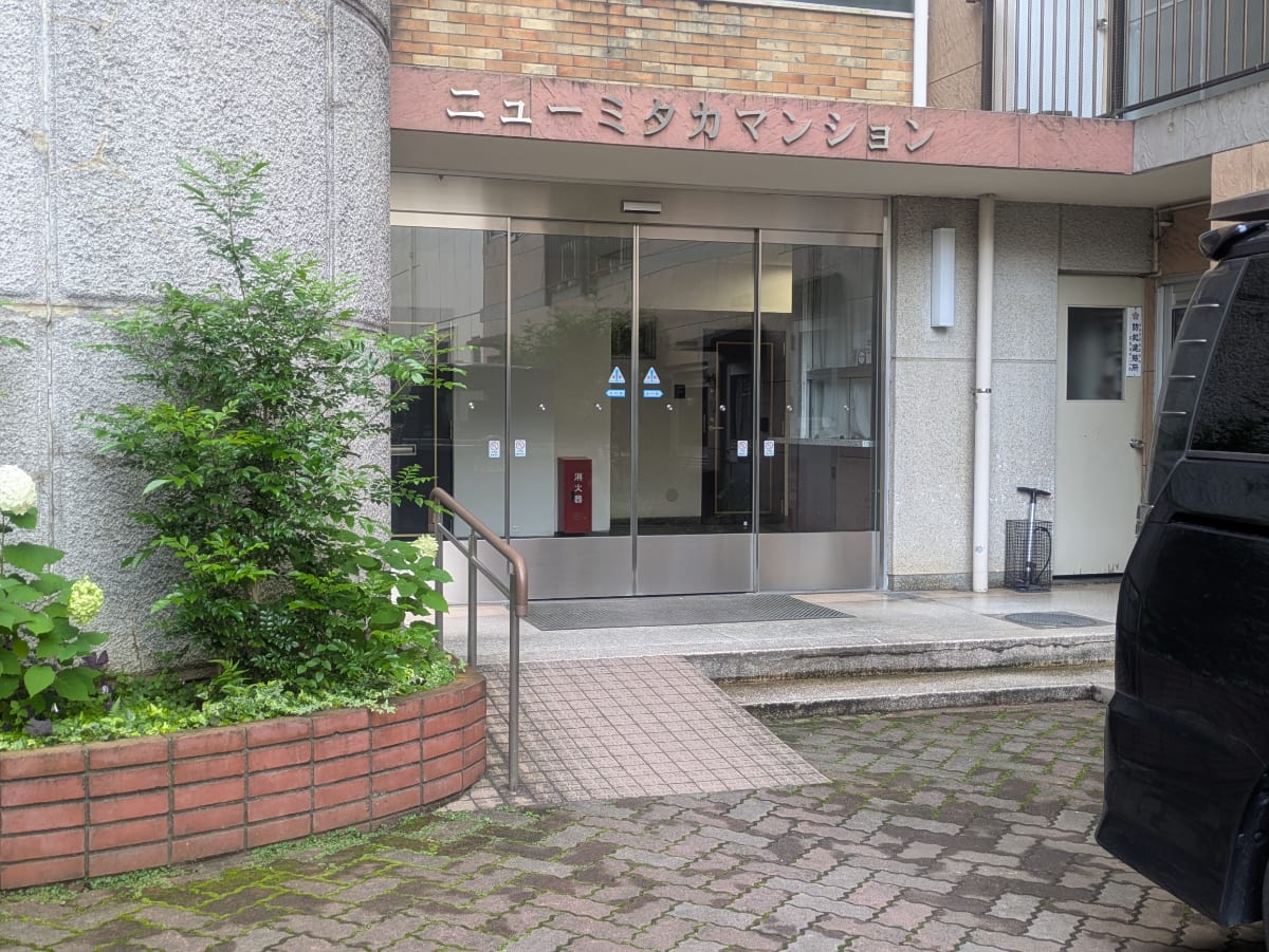 v20260710150738/fresh/building/J00100411233_3