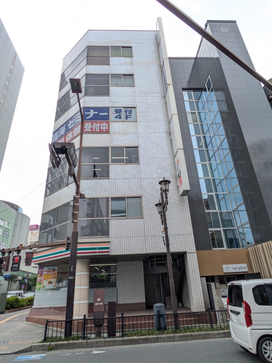 v20260712150643/fresh/building/J00100370455_9