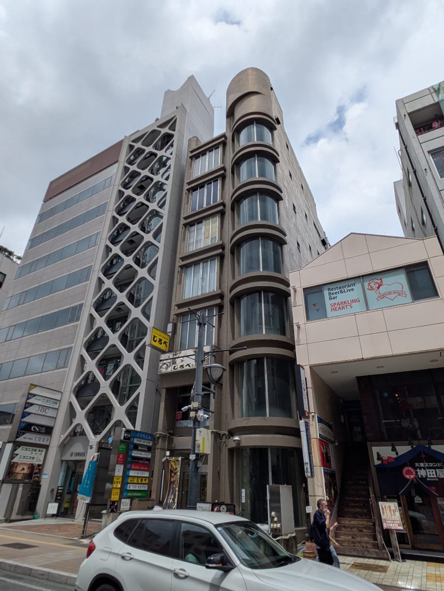 v20260712150643/fresh/building/J00100370477_8