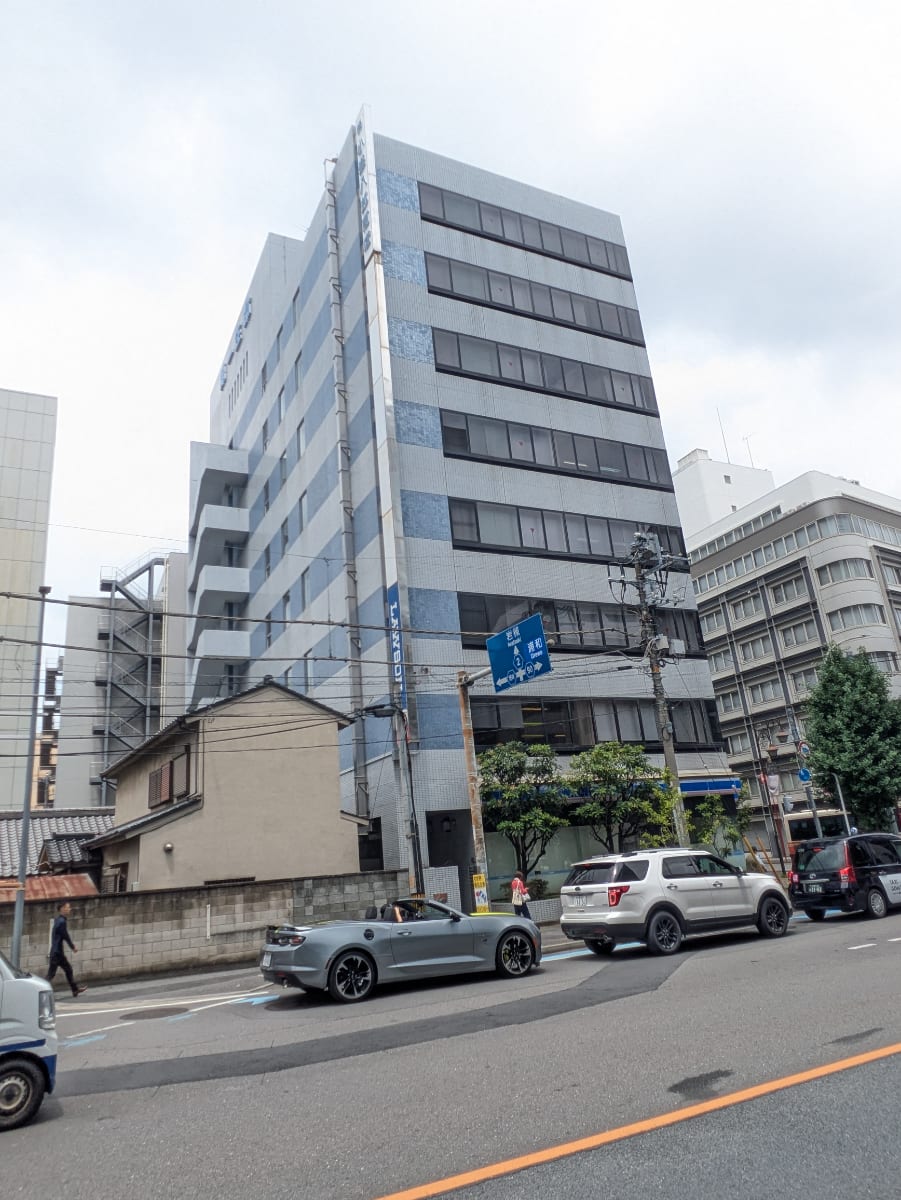 v20260712150643/fresh/building/J00100381536_11