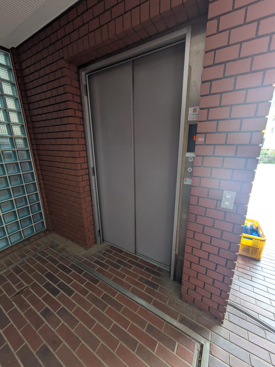 v20260713150859/fresh/building/J00100368486_4