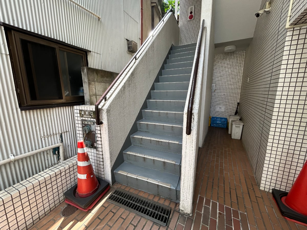 v20260716150746/fresh/building/J00100363052_8