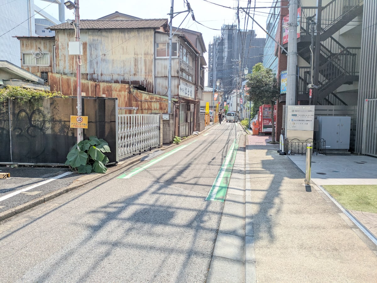 v20260721150908/fresh/building/J00100510585_10