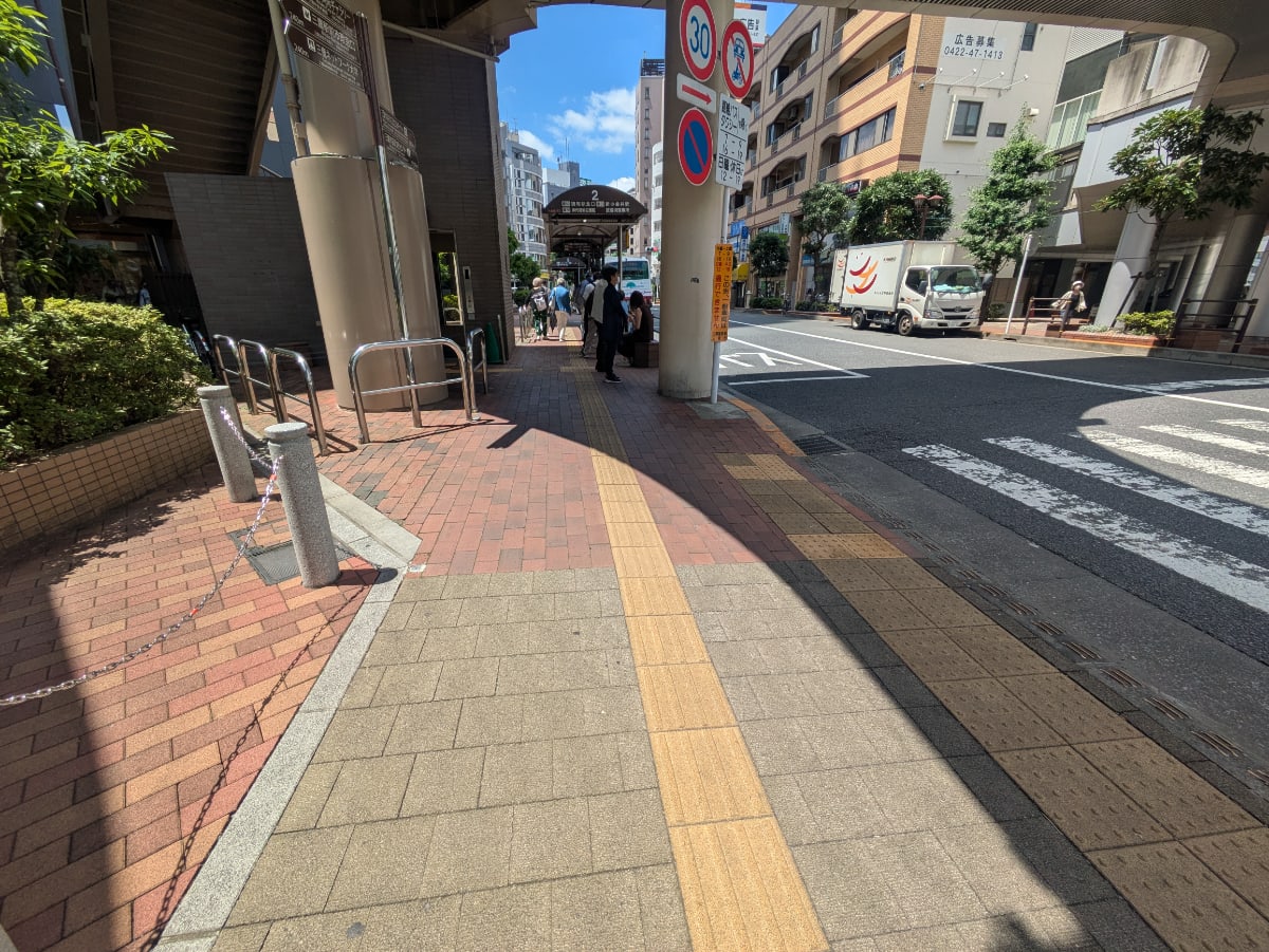 v20260721150908/fresh/building/J00100607972_9
