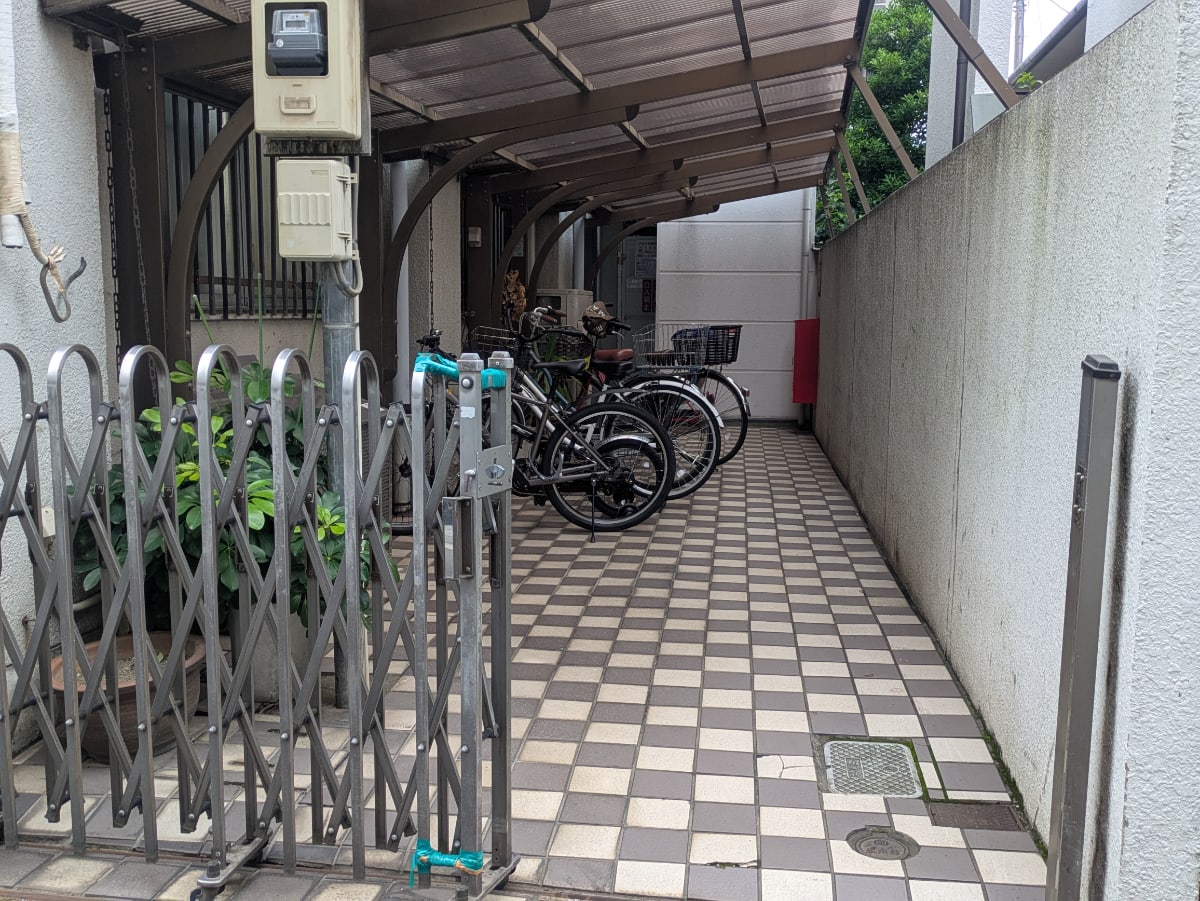 v20260722150900/fresh/building/J00100371883_9