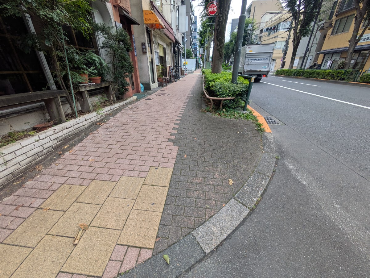 v20260722150900/fresh/building/J00100372162_7